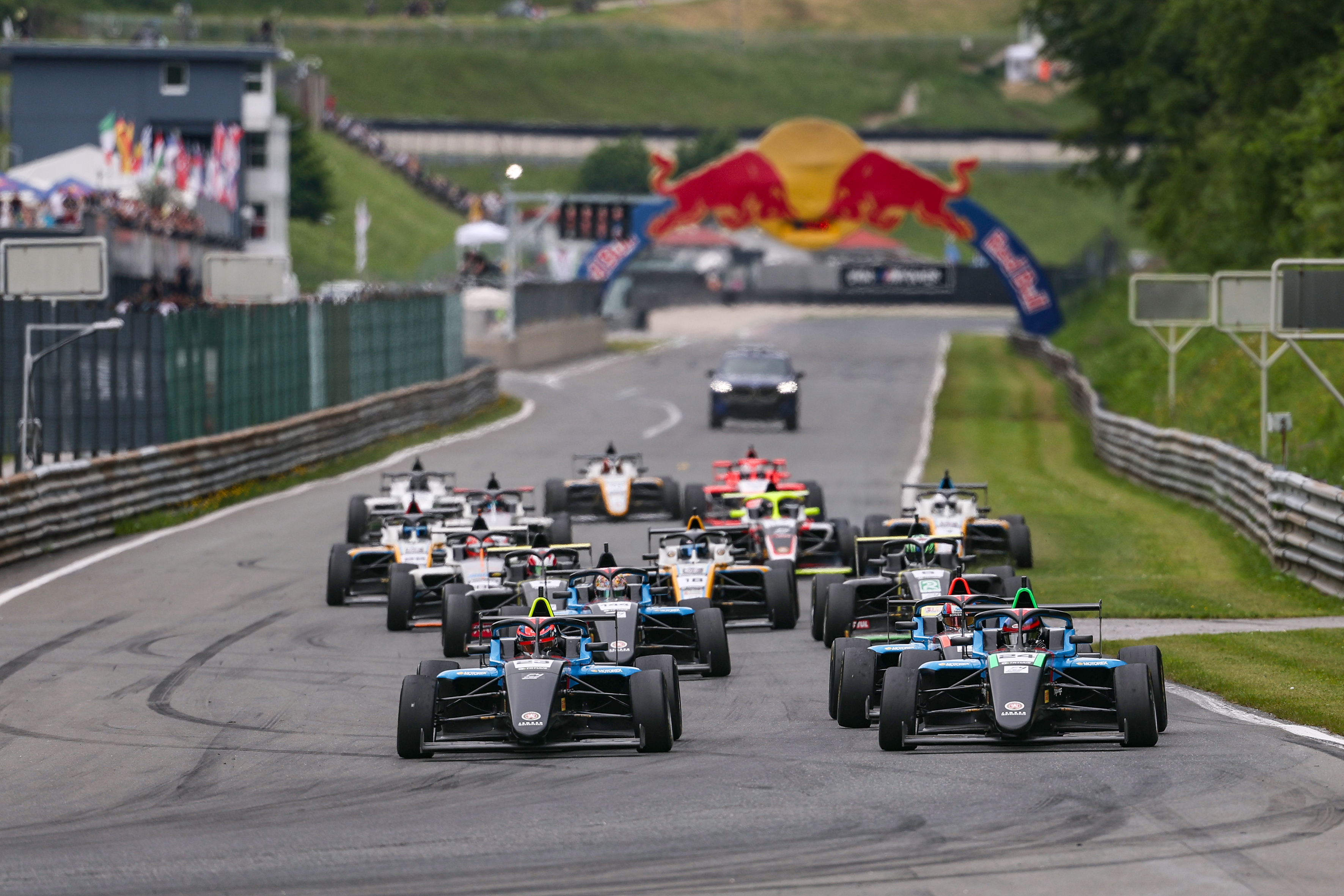 Escudería Jesnser Motors, Campeonato F4 CEZ Red Bull Austria 2025.